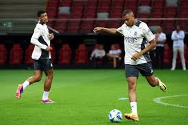 了他在关键 了他在关键